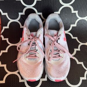 Under Armour Charged Patriot Women's Pink Gray White Running Shoes Size 8.5